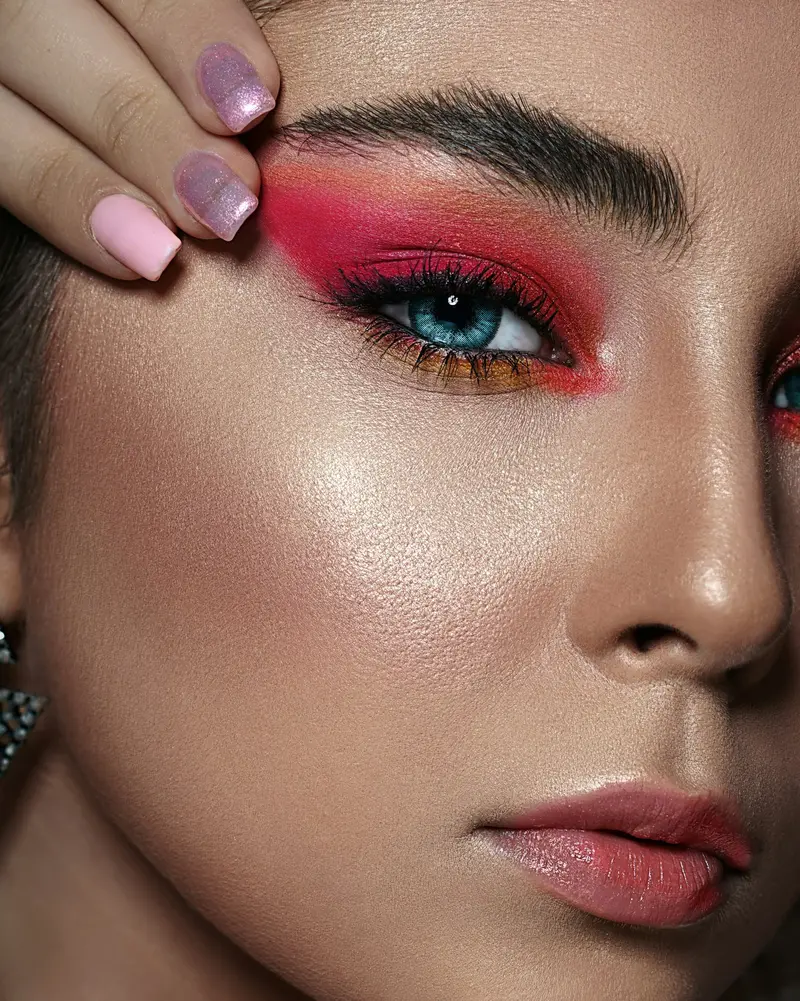 Makijaż: Glow — seria beauty (przykład), zdjęcie 1